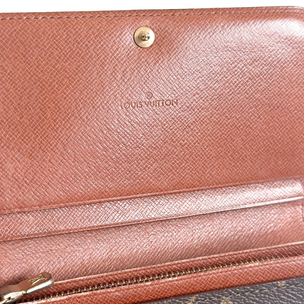 Louis Vuitton Monogram Wallet - Picture 10 of 16
